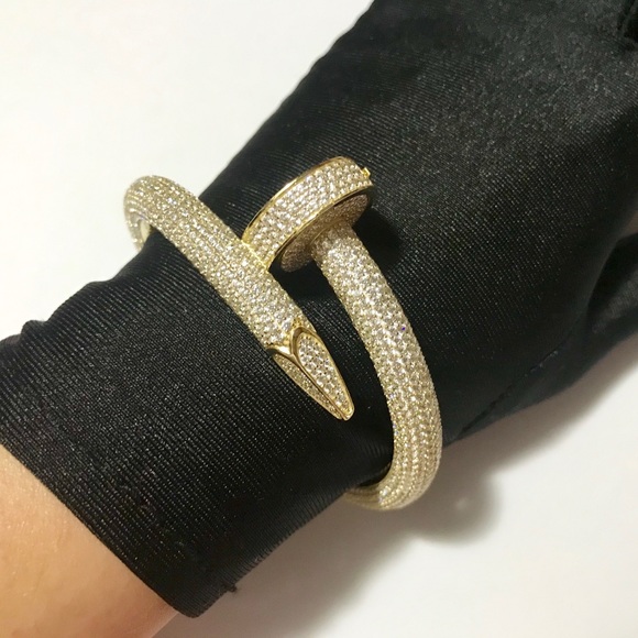 925 Sterling Silver ICEDOUT BLING NAIL HEAD BANGLE - Picture 2 of 16